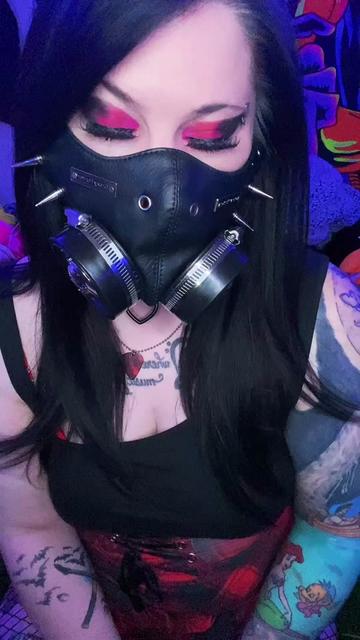 @Little Demon 😈