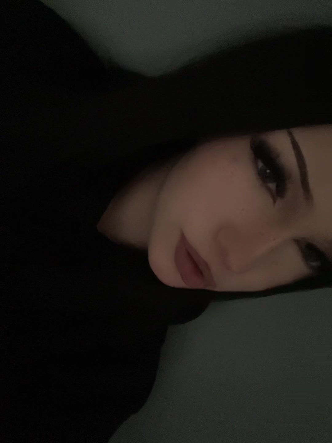 @дуня👅