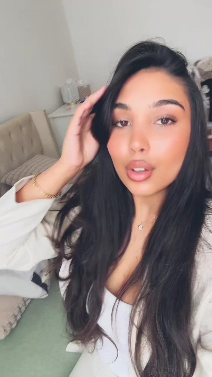 @naomimihai31