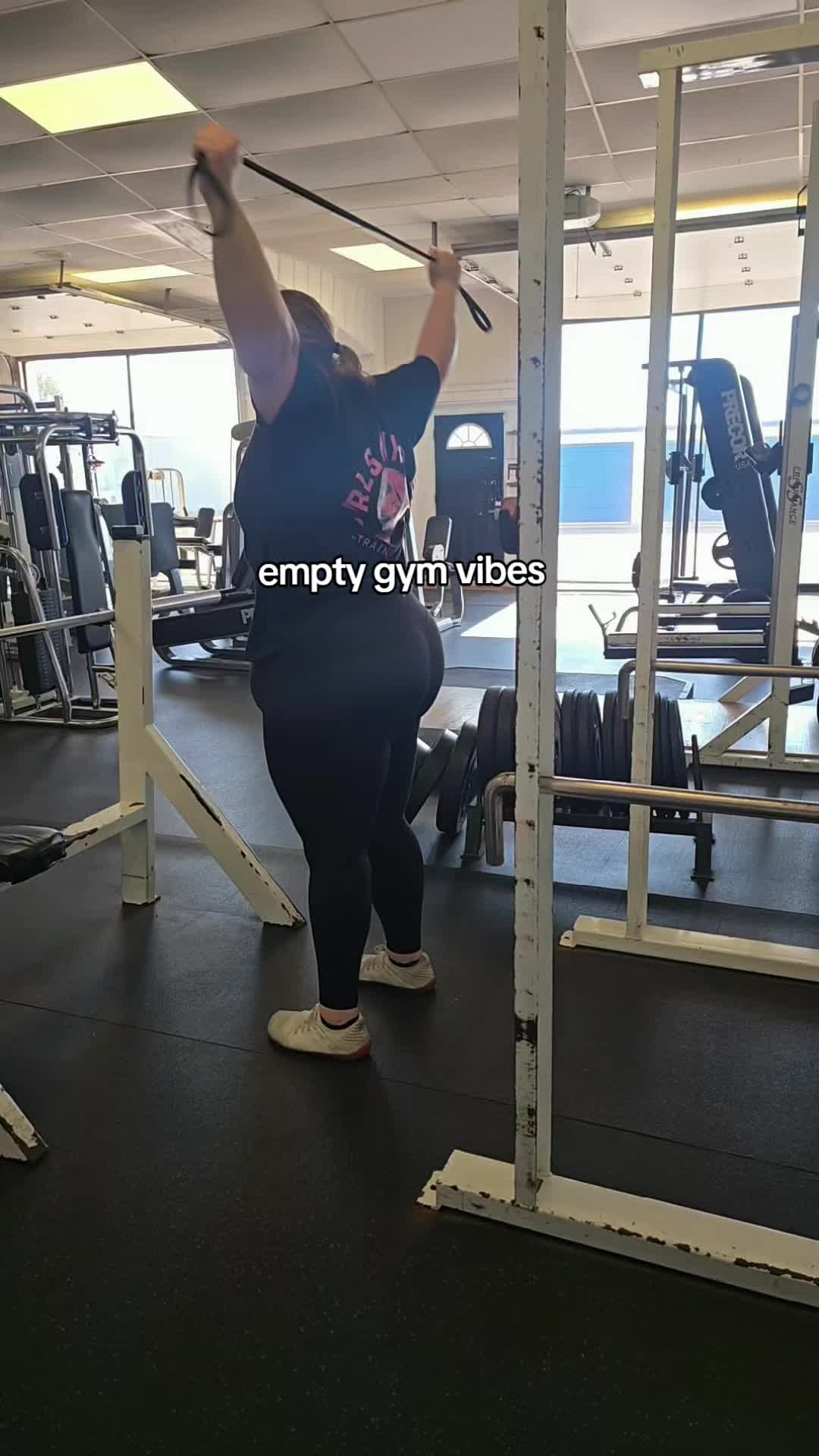 @Gena Robertson 💪