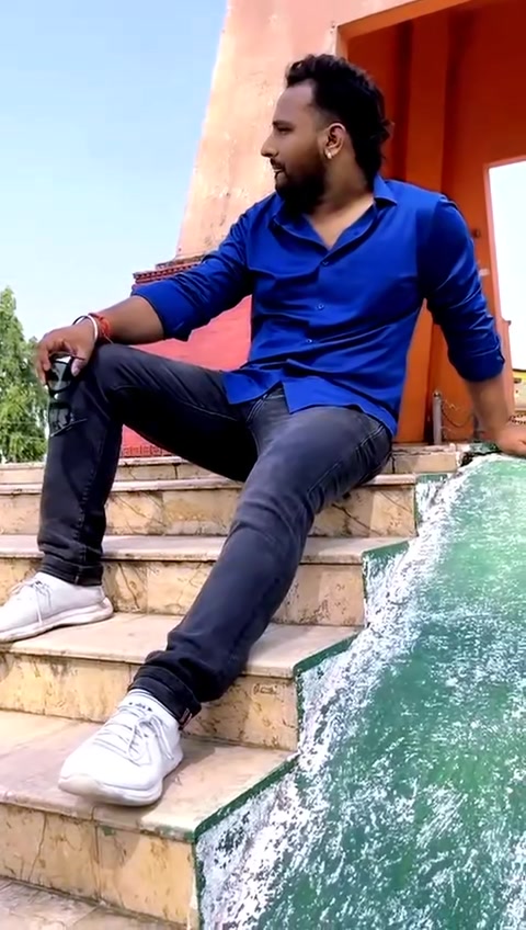 @Ydv_king (जय श्री राम )