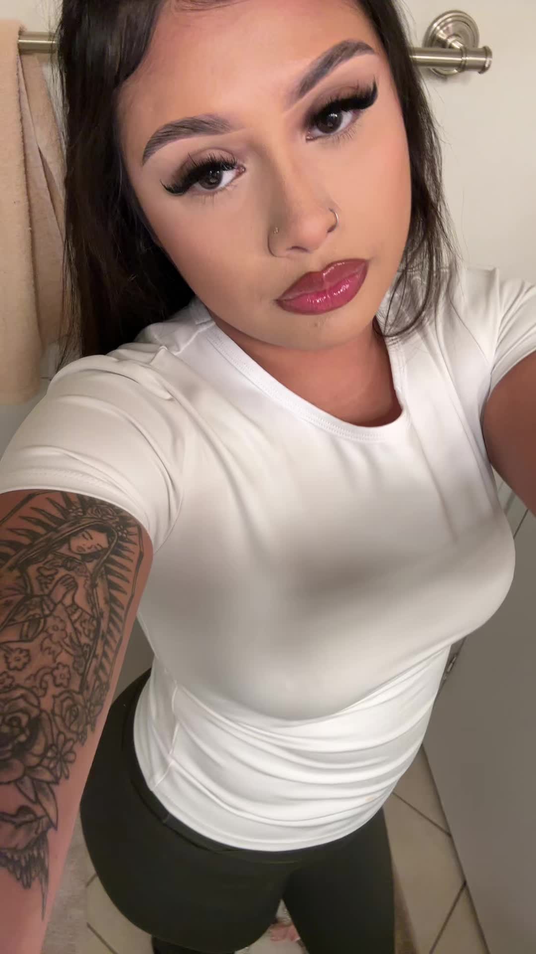 @Nikki