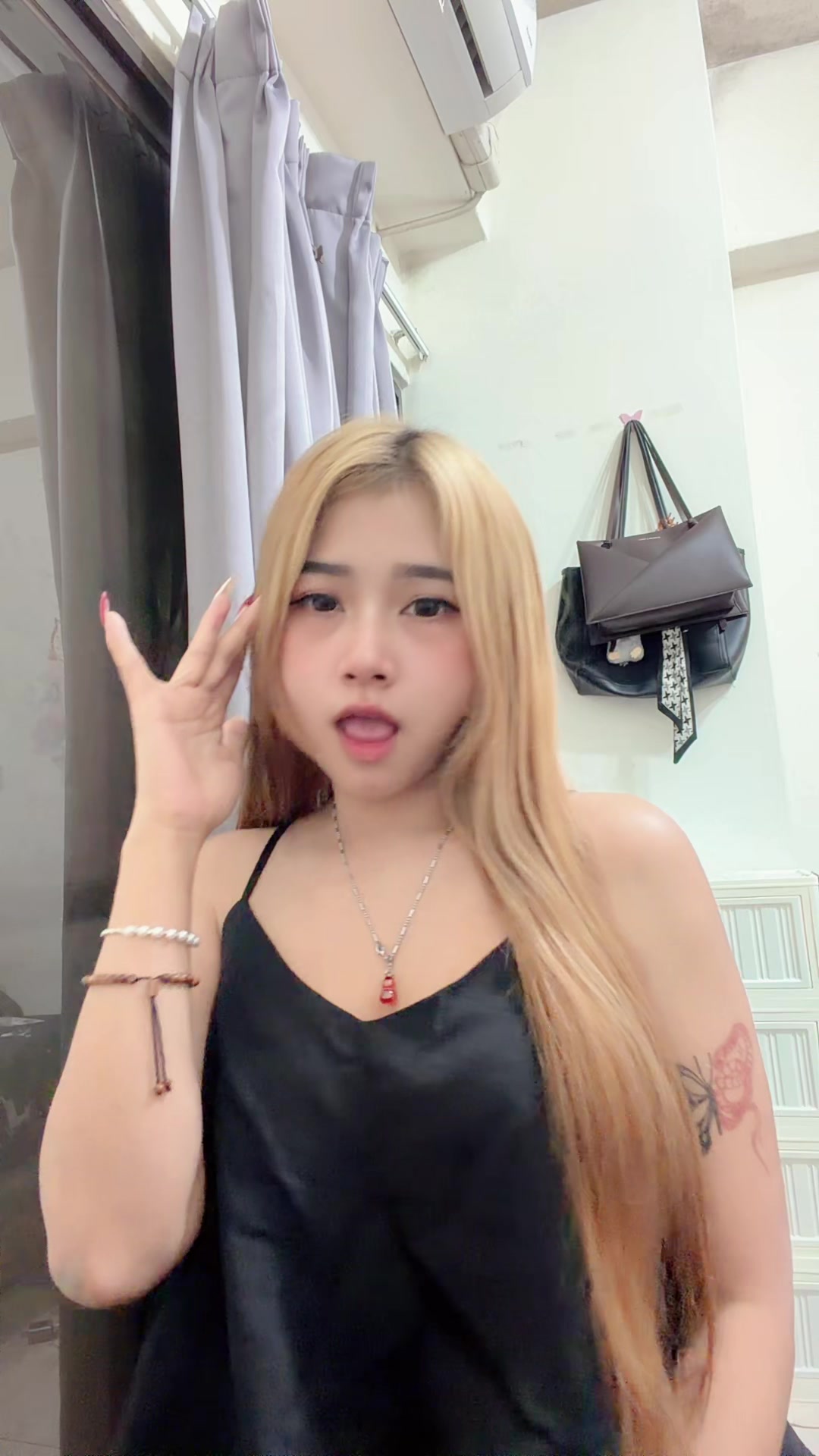 @小花⚘️🌹