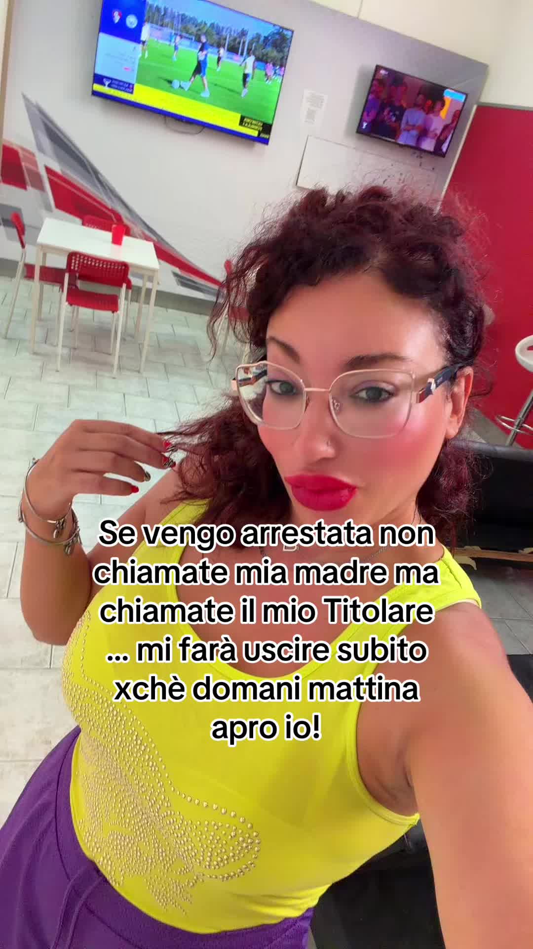 @weeronique