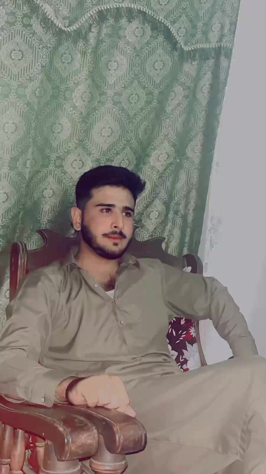 @قصہ مختصر💫💫