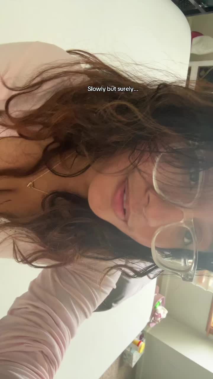 @shania