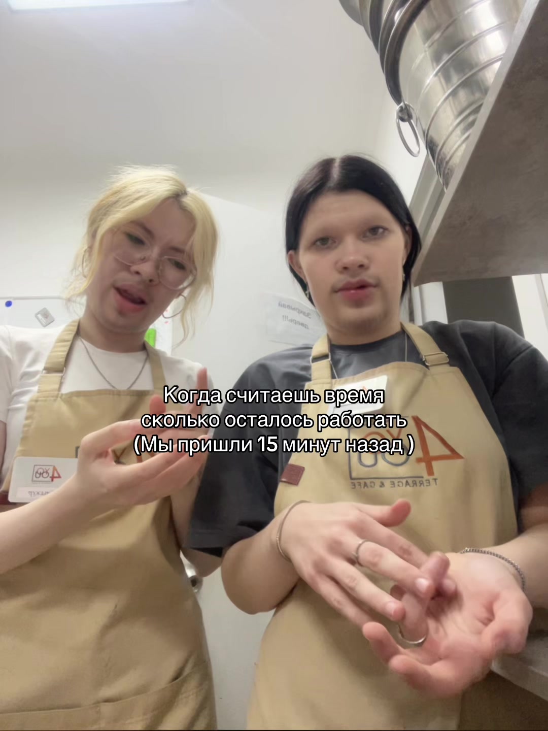 @я бы улыбнулась но нету повода