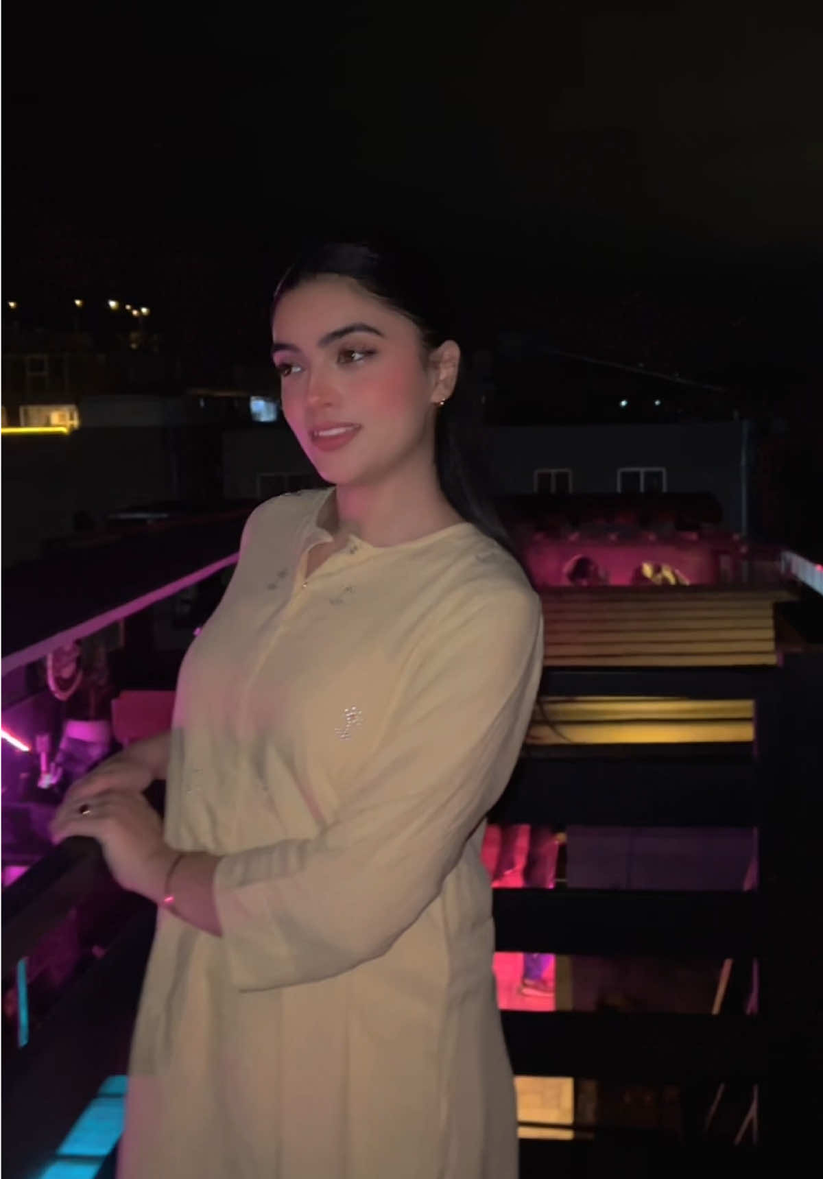 @Esha Abbasi