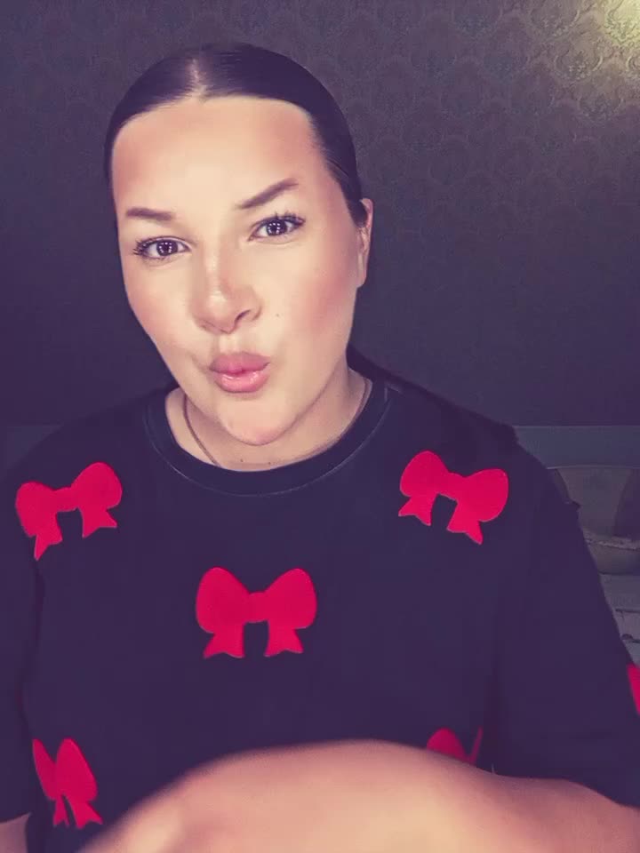 @Anisiia