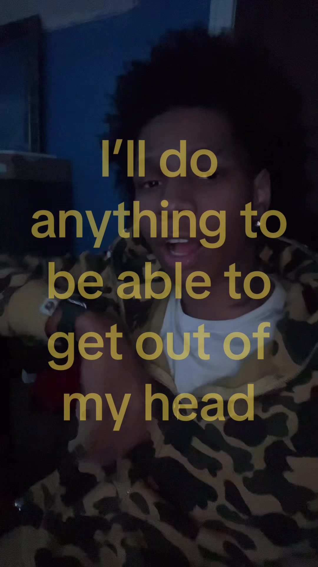 @⃟