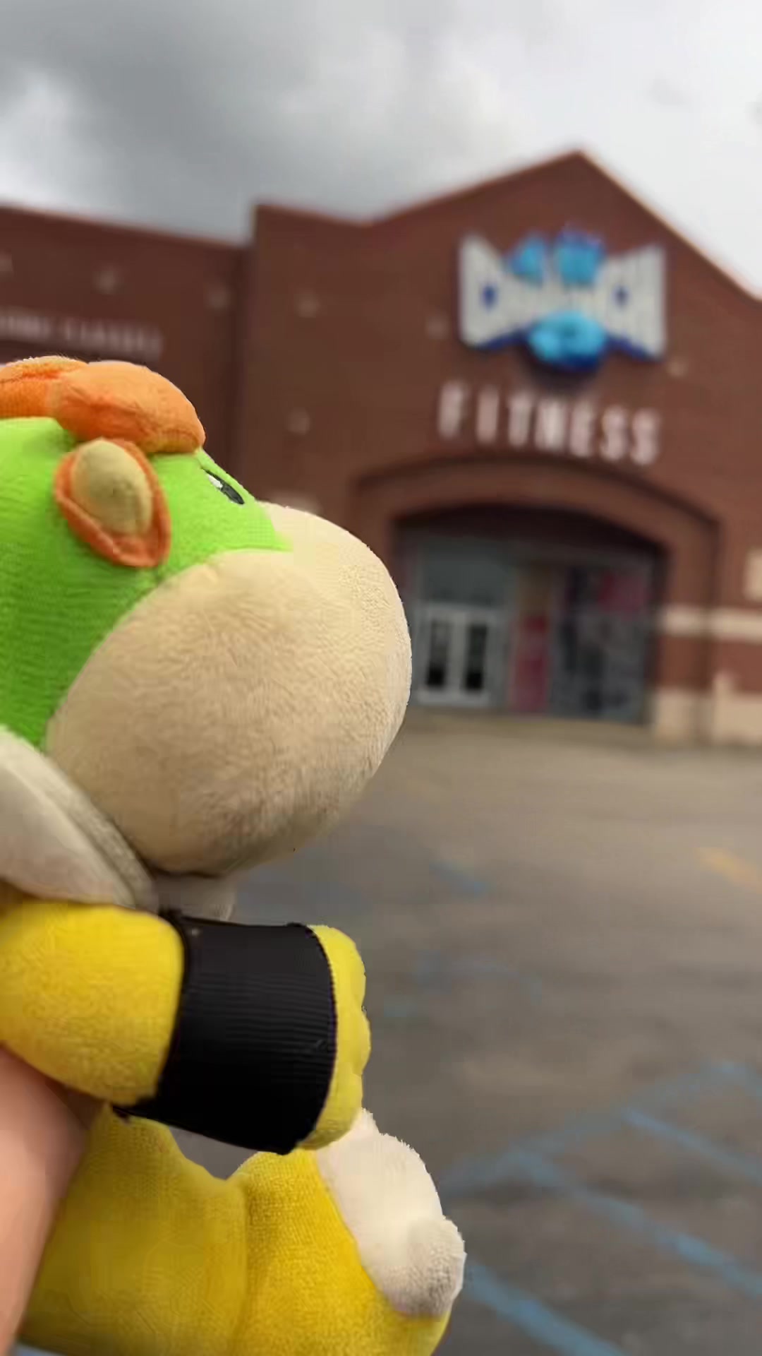 @plushbro10