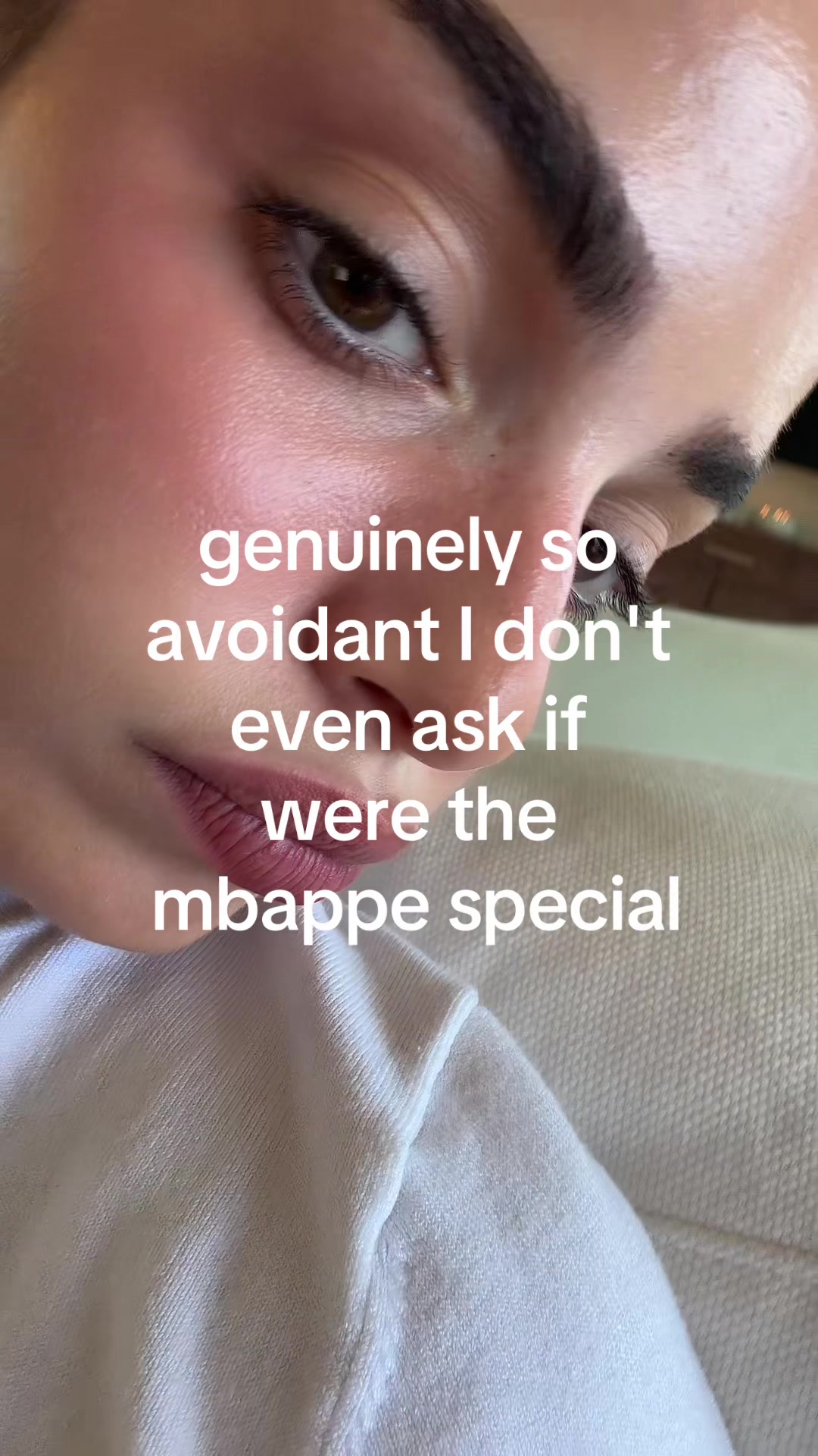 @🦂