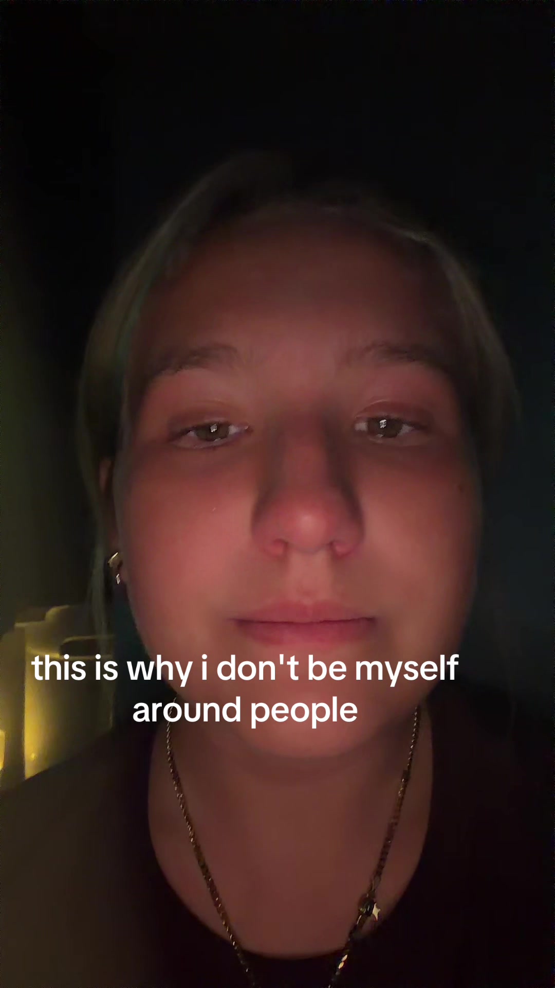 @???