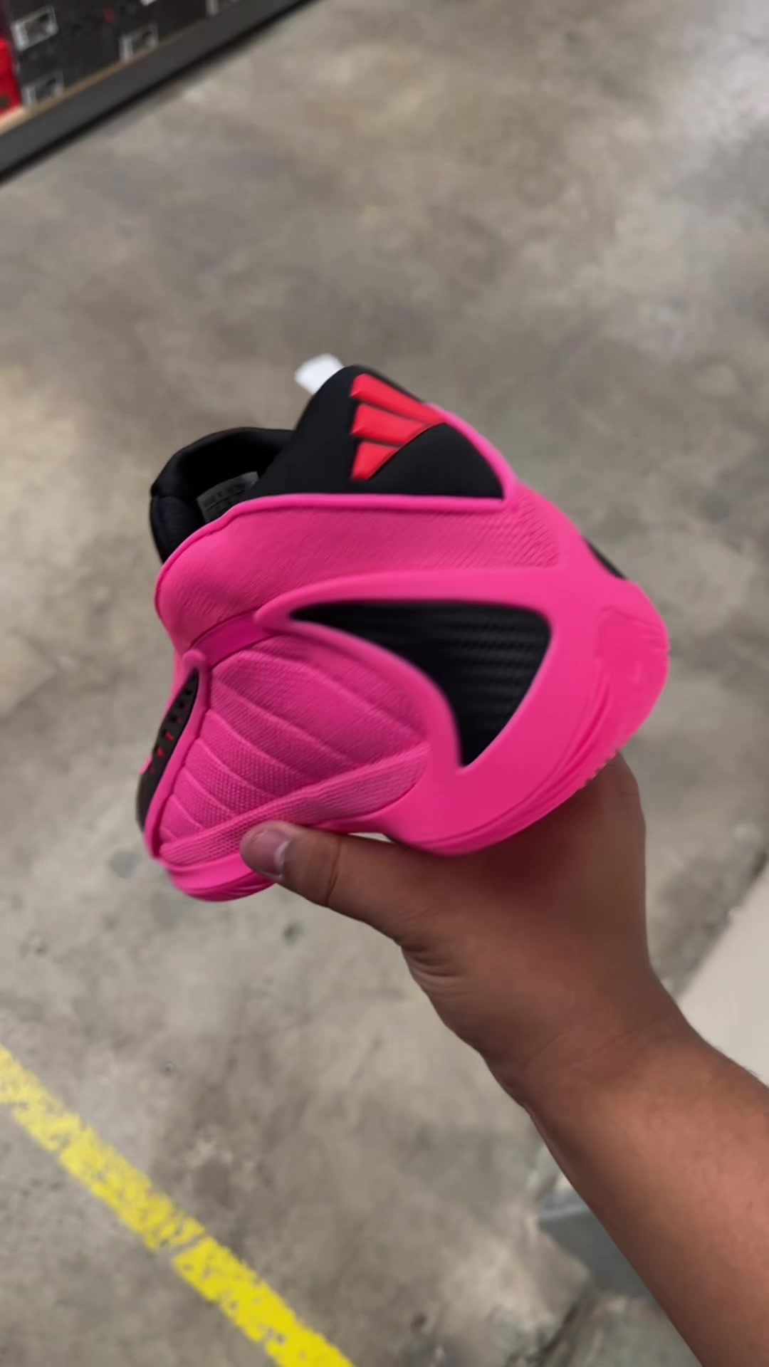 @Trending Sneakers