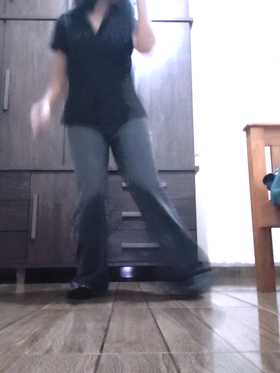 @lay_lyx
