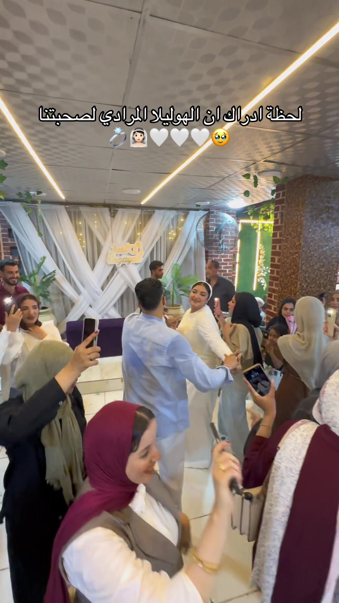 @جاتا بيصور دلوقتي📸🦅