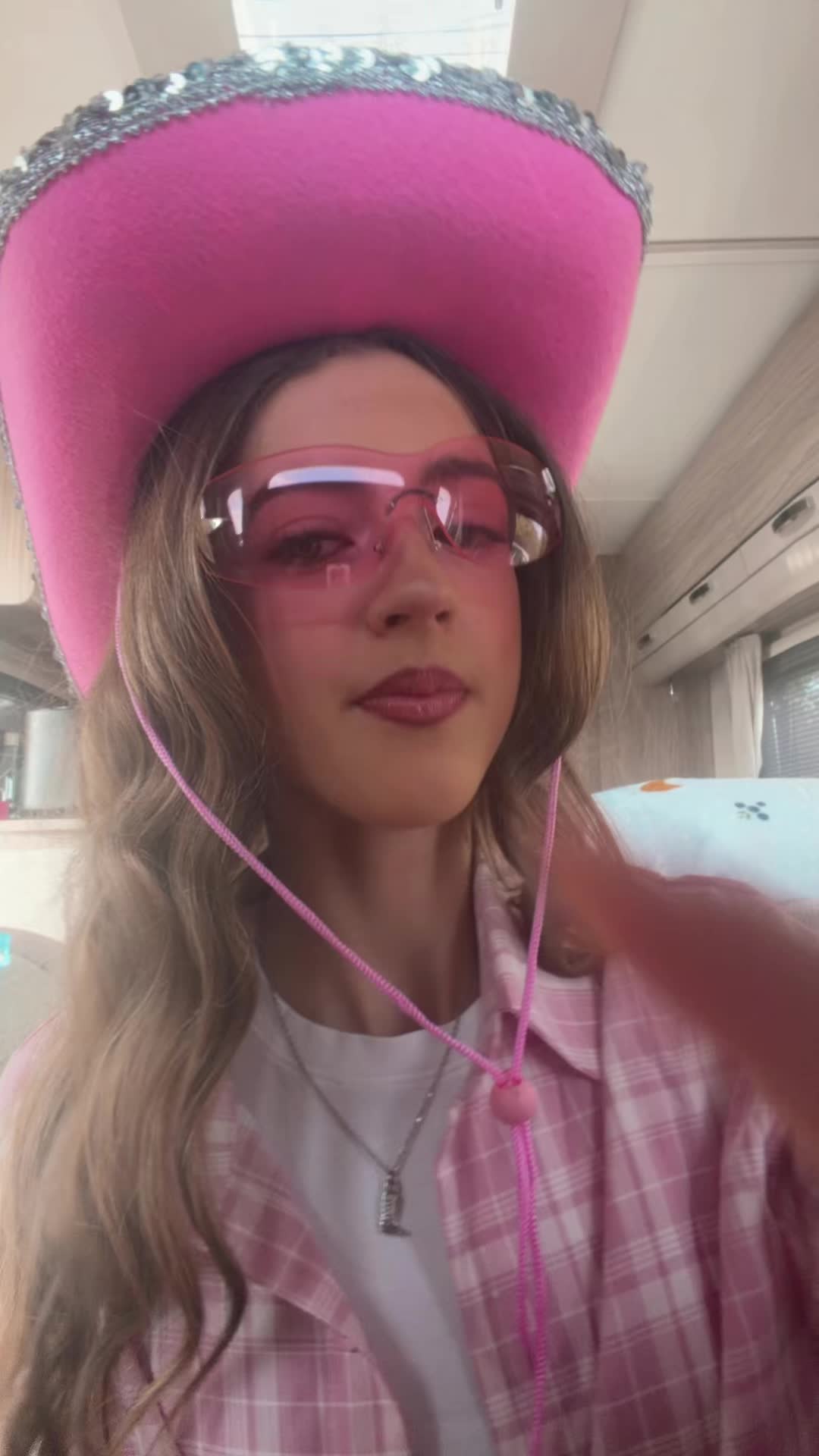 @lilsharveyy