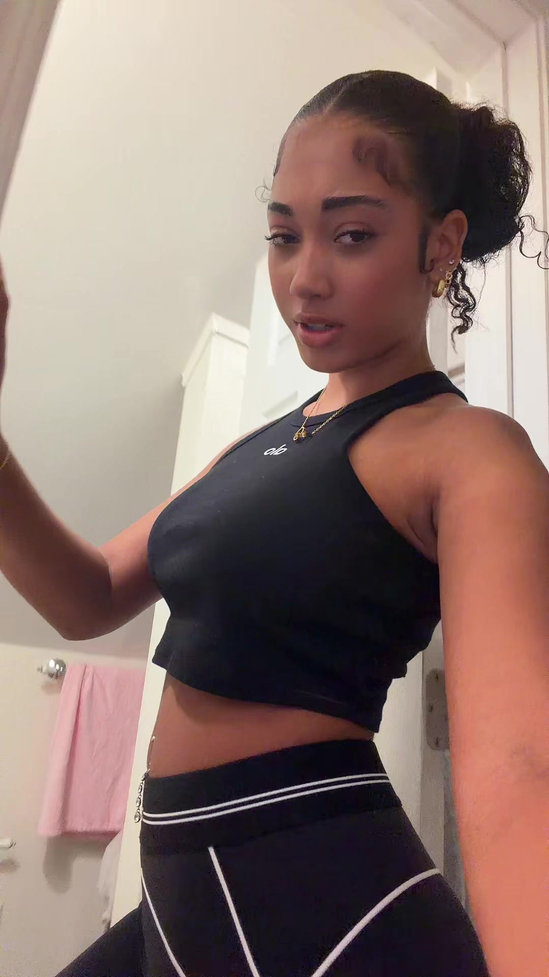 @Jade Perry