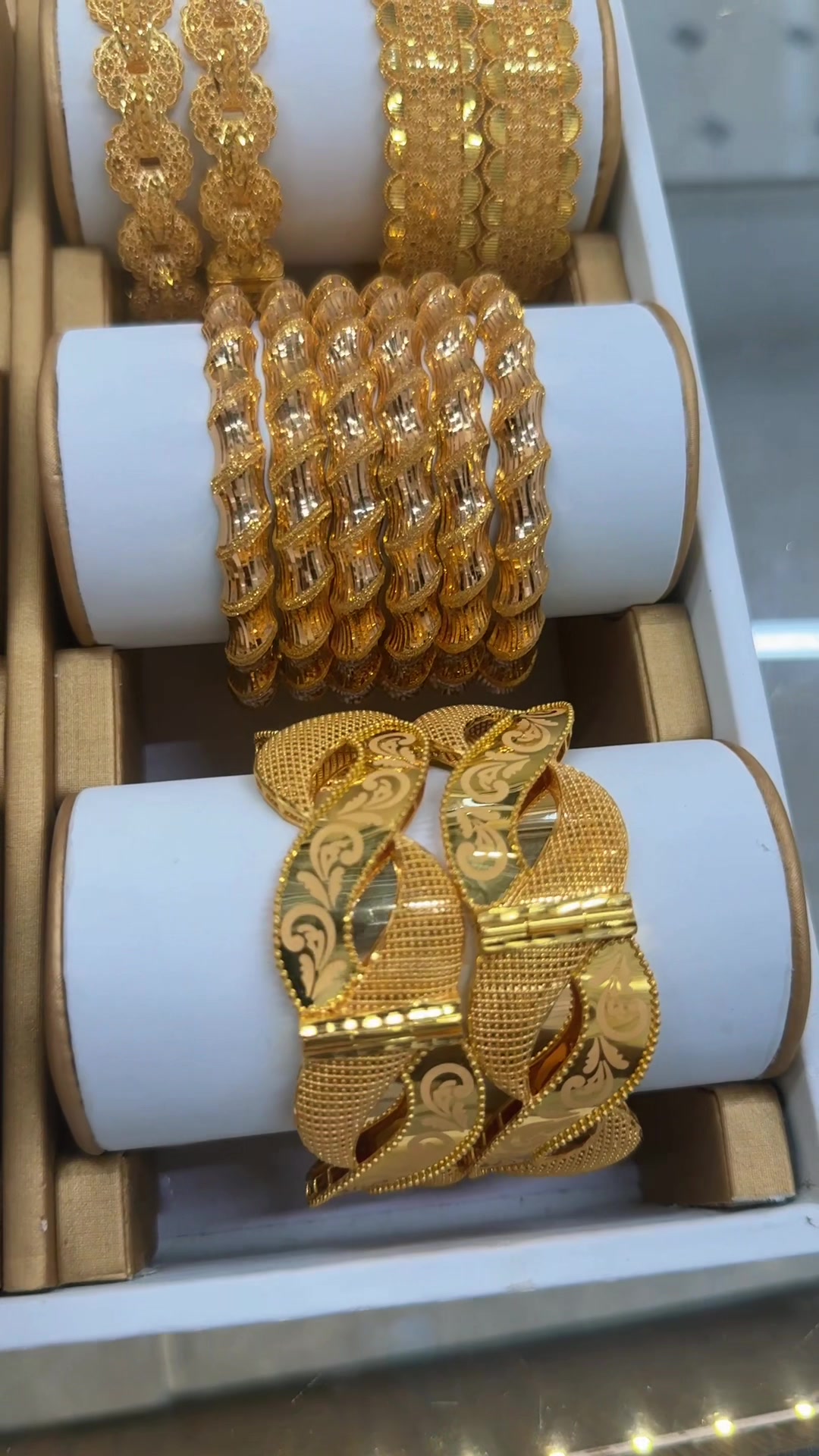 @Radmohn jewelers طلا فروشی