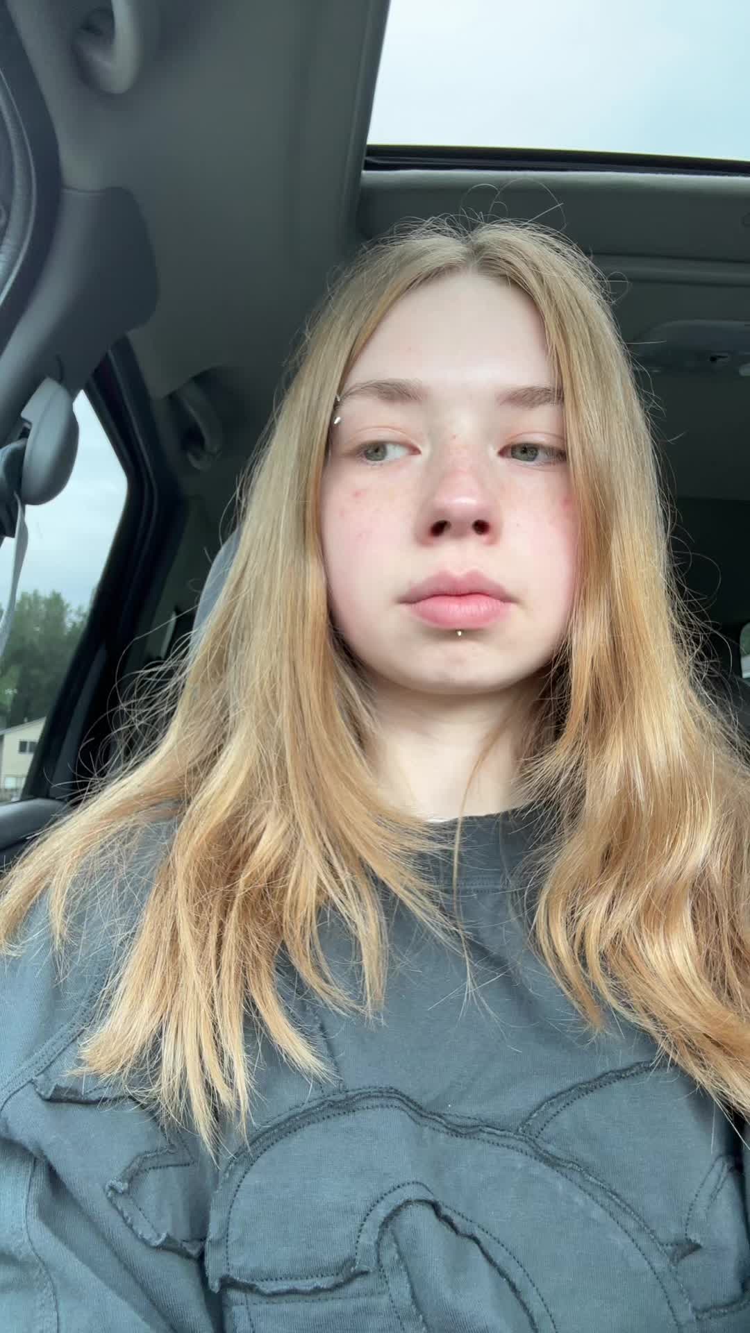 @MELMELMEL