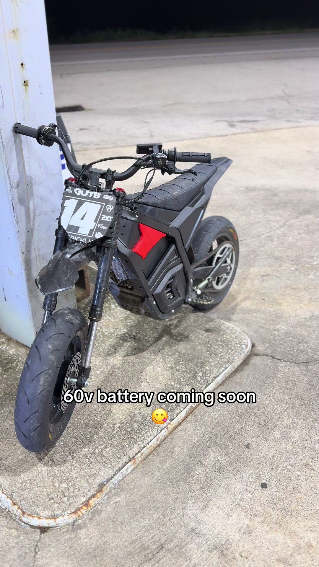 @𝑡𝑟𝑎𝑐𝑒🧌