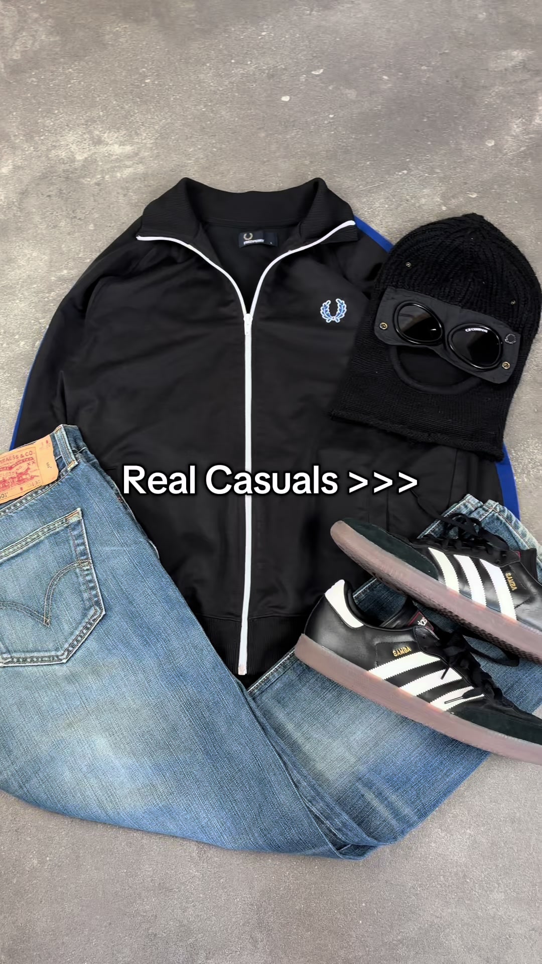 @followvintageecasuals