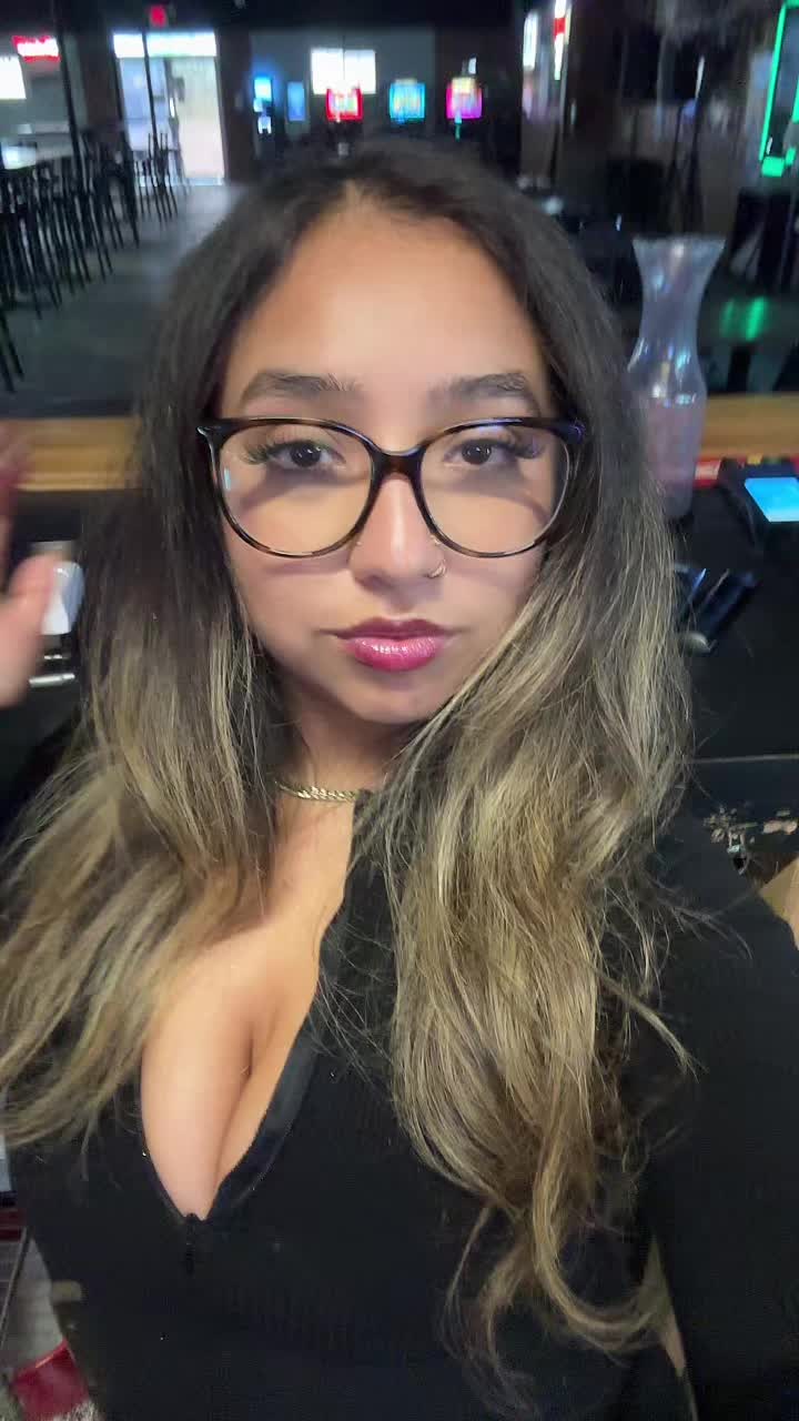 @raaaelene