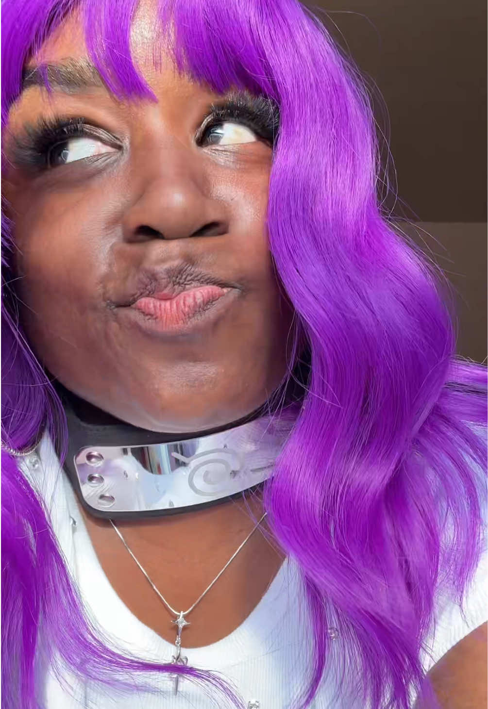 @𝙈𝙞𝙖 𝙁𝙡𝙤𝙬𝙚𝙧𝙨 💜