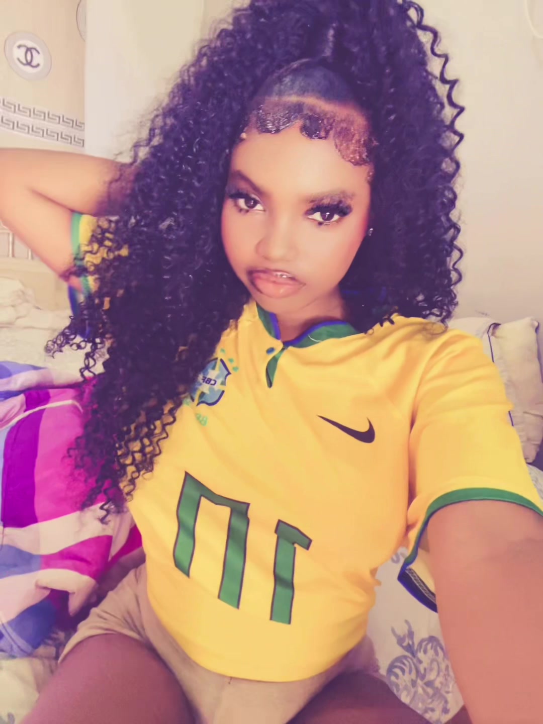 @The Queen of theemenaces 🐍🥀