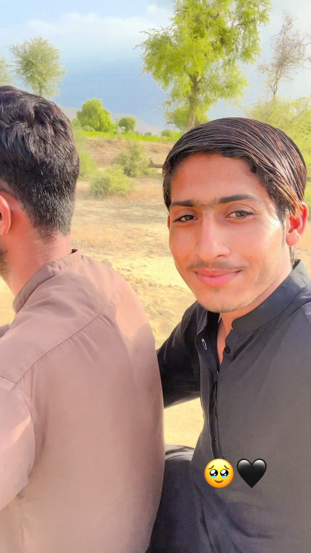 @AaTIF JaMaLi 💸