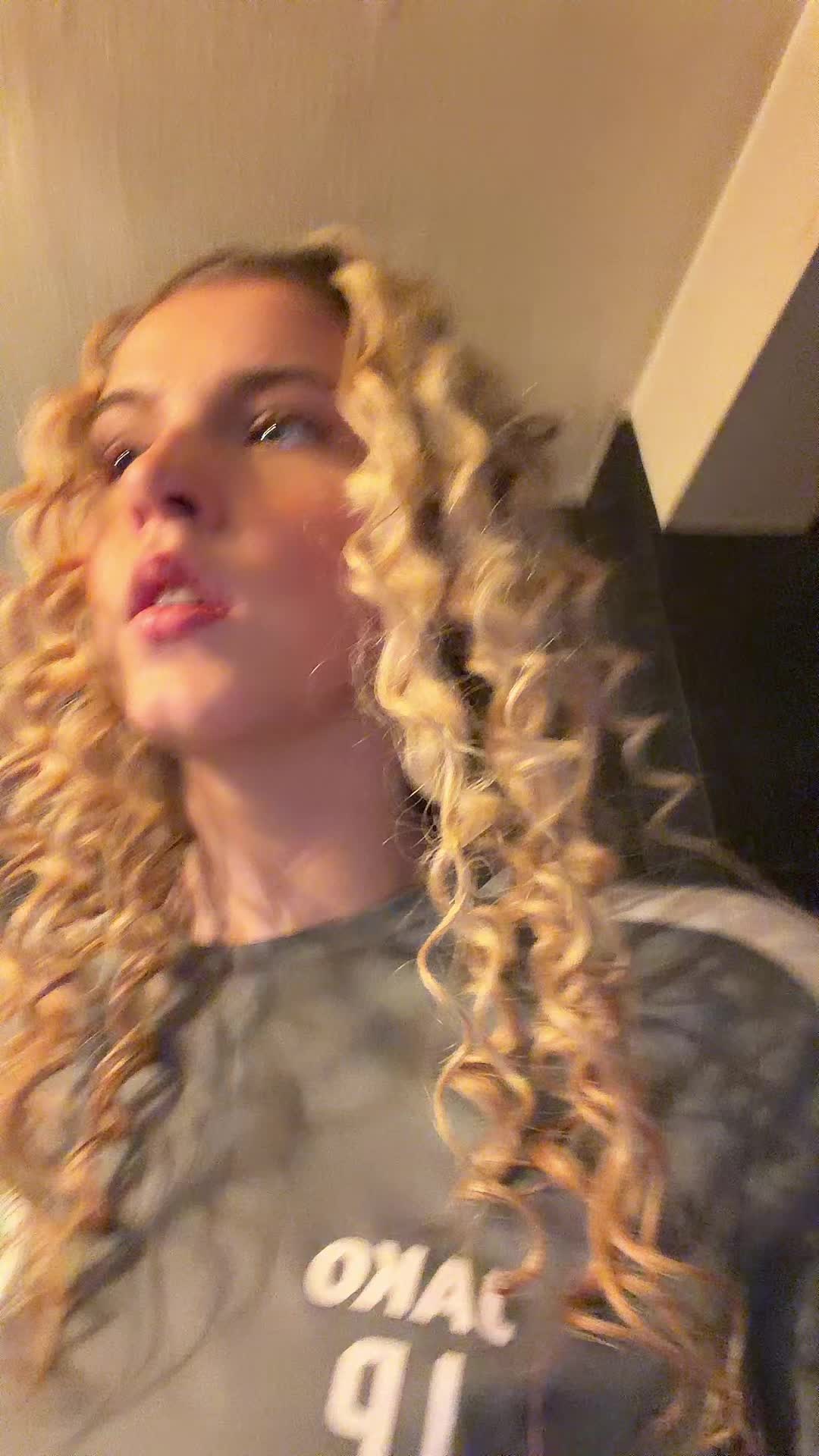 @LP🫐