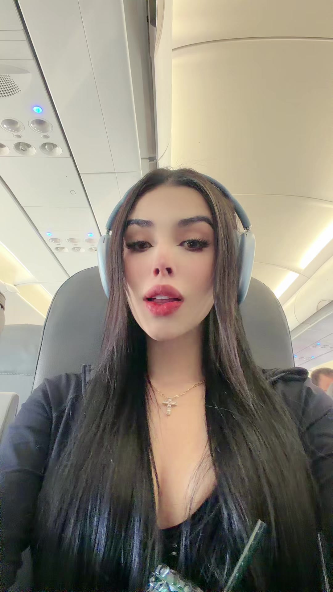 @Vivian F&eacute;lix
