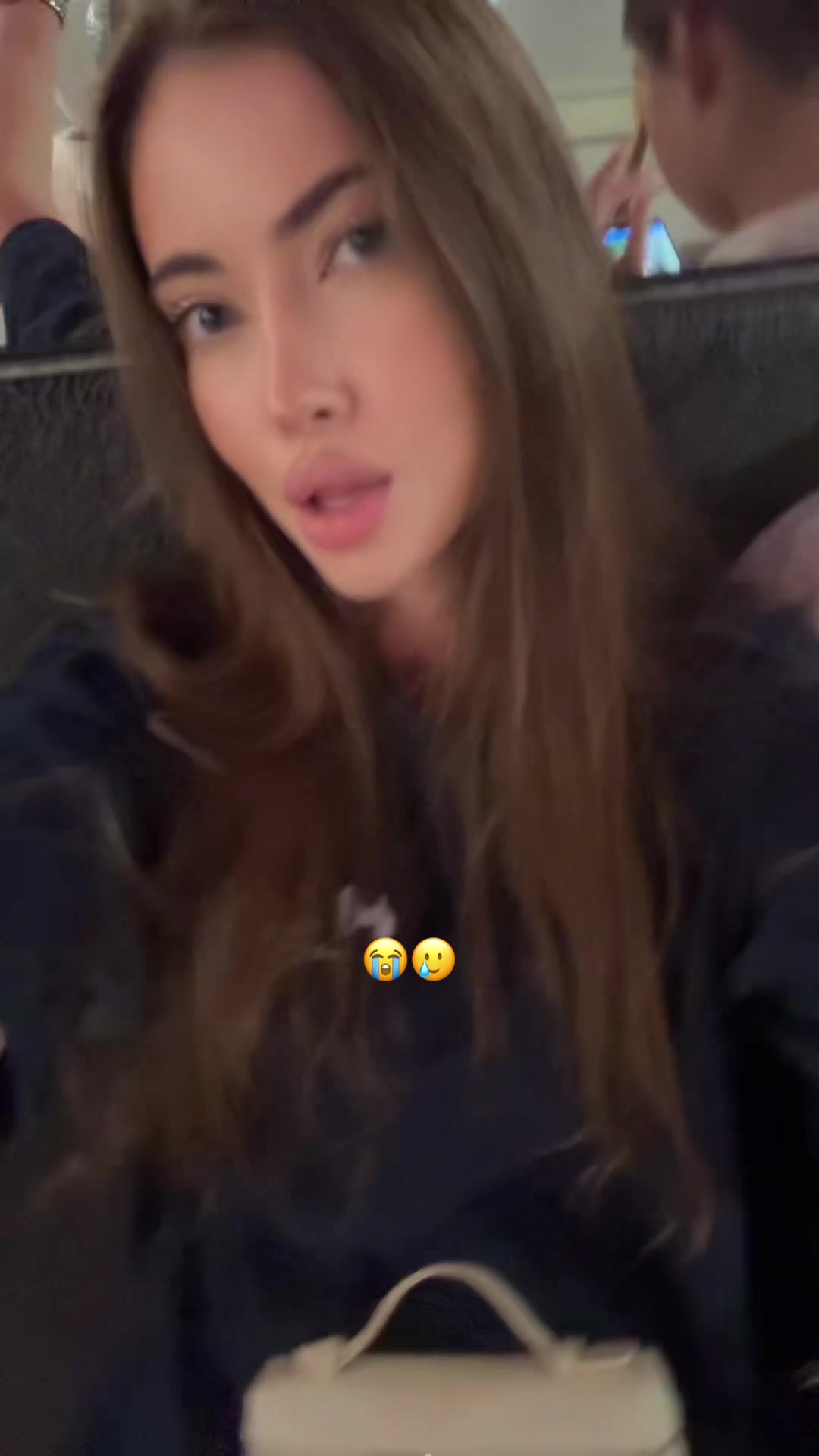 @Ellina