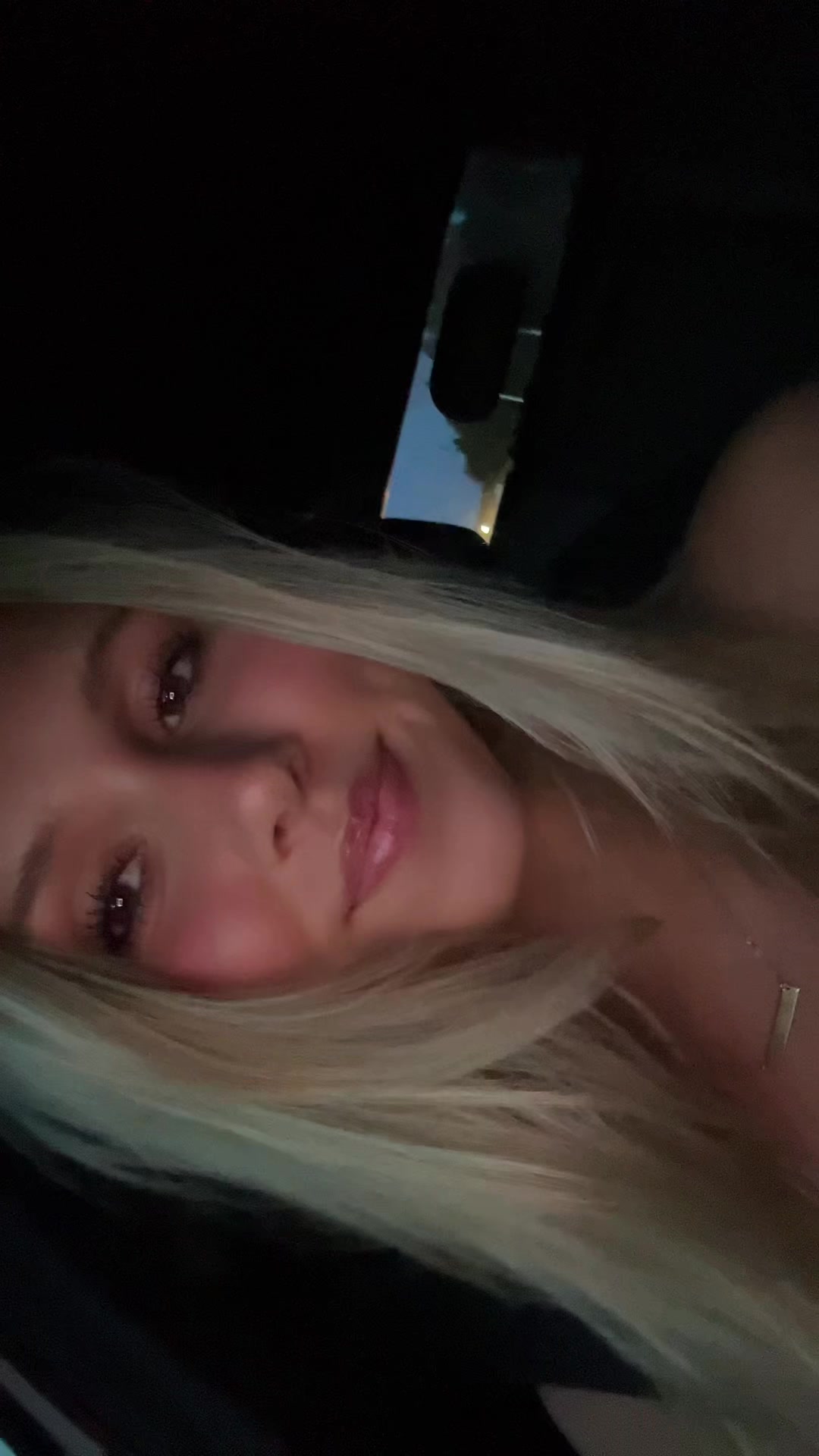 @Liv💛💛