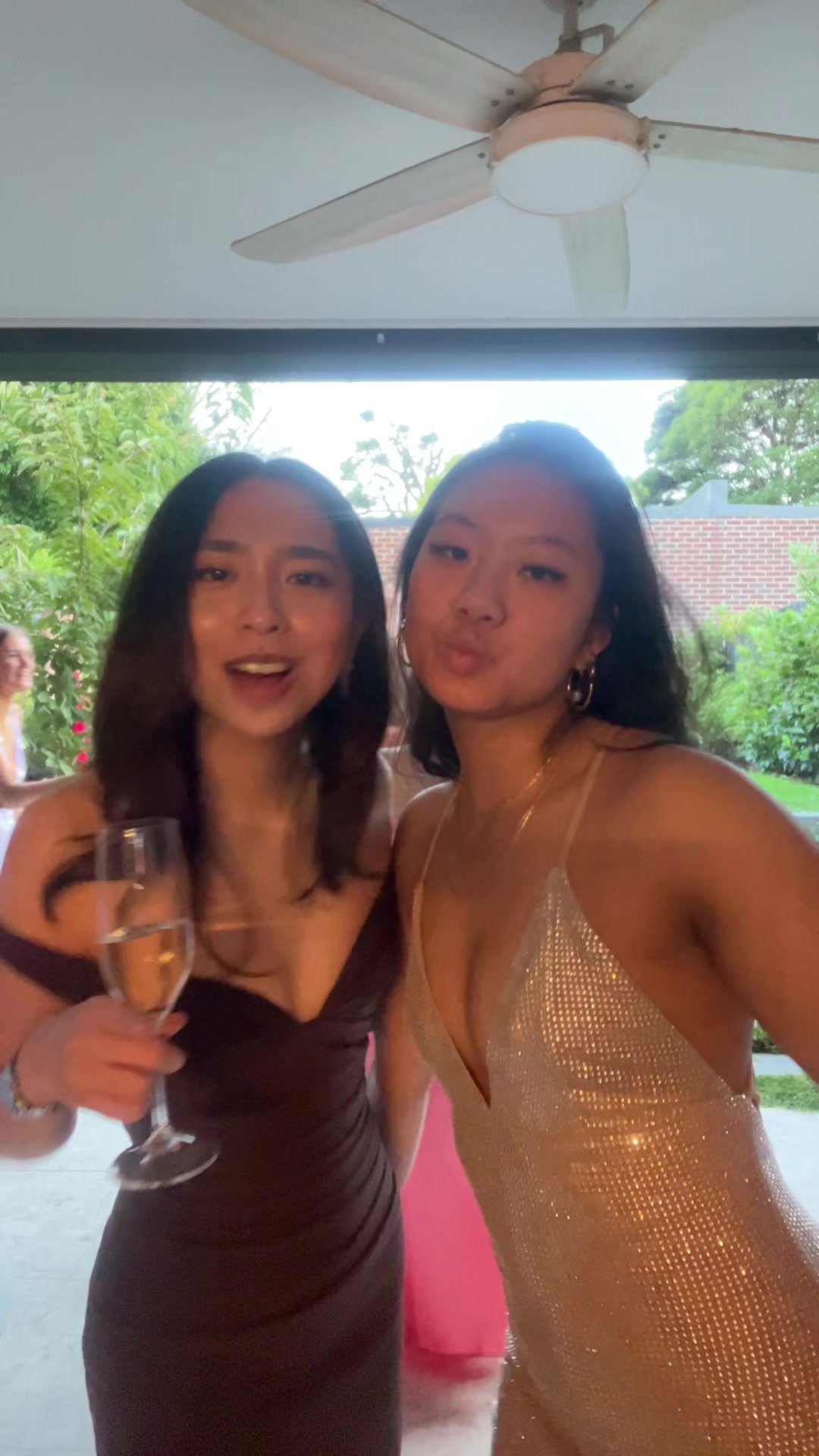 @issyissyyisssyyy