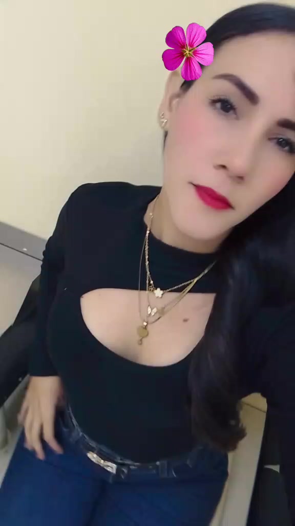 @Sara Andreina