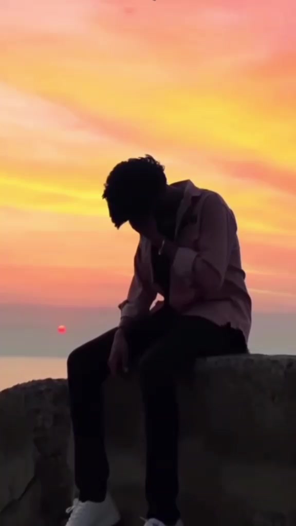 @yanlız adam