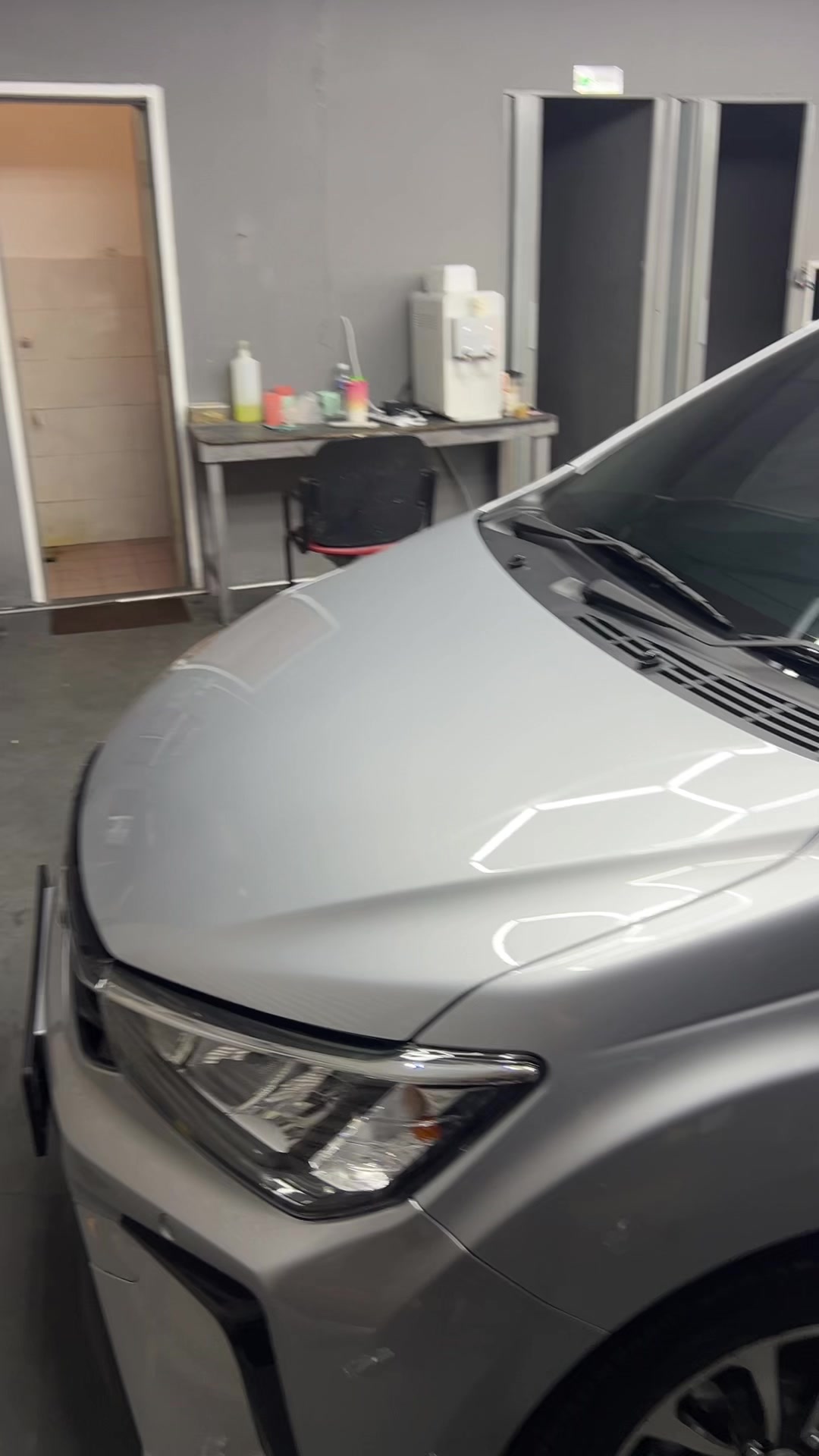 @RY TINT LD