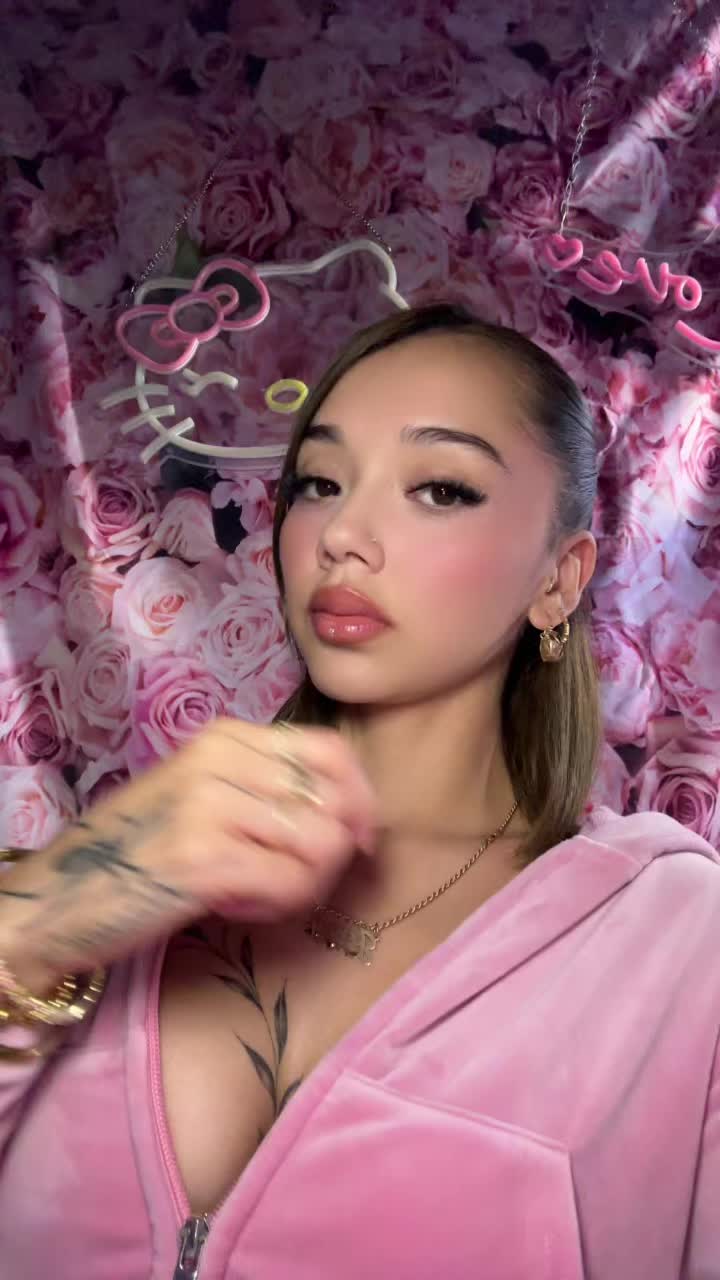 @J Love 🧚🏻♀️