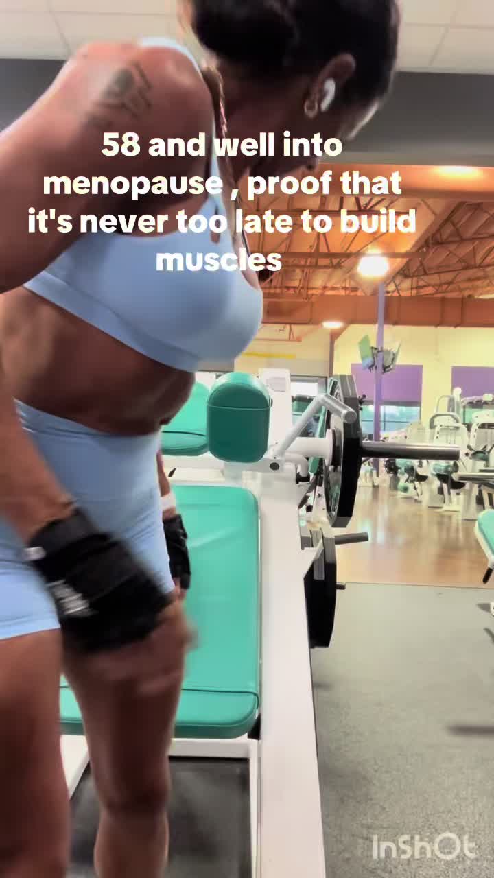 @LisaTidwell_fitafter50