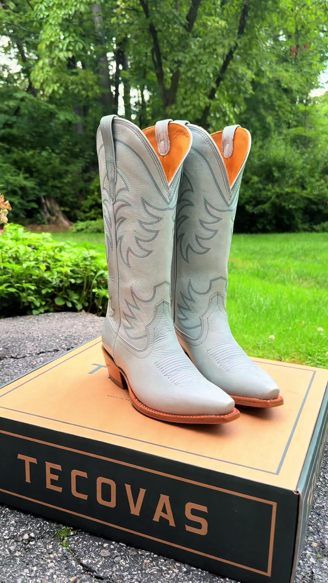 @CT Boots | Lilly