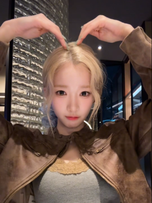 @tripleS