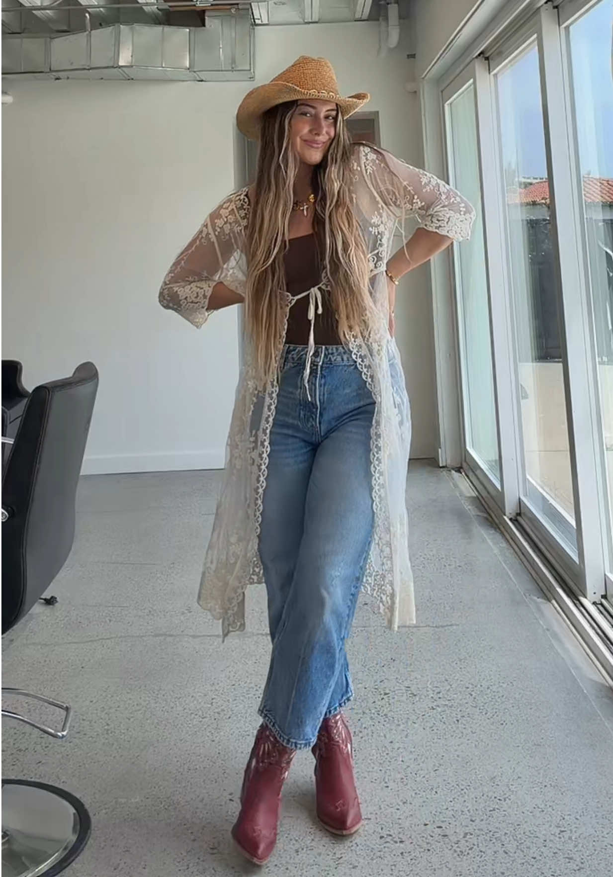 @makennayounghair