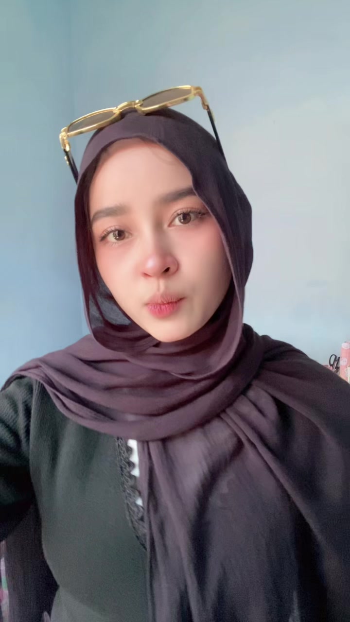 @waffeeelL🧇