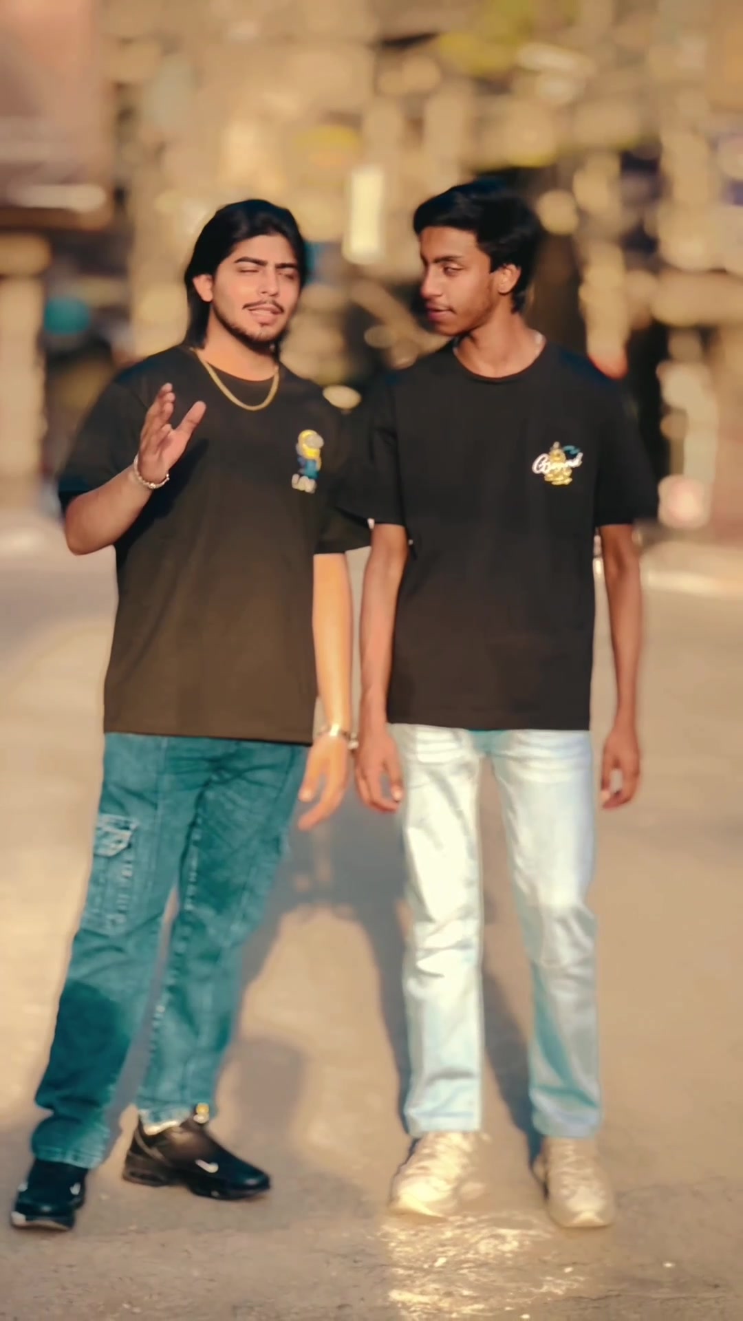 @حمزہ🪐