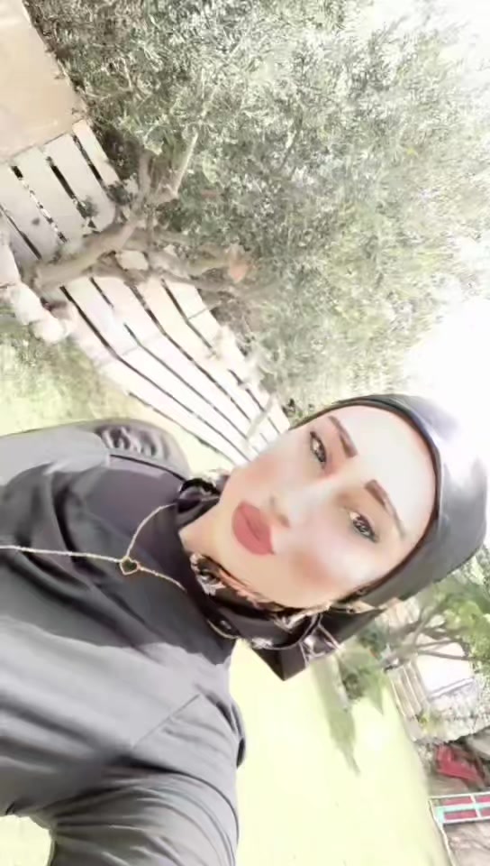 @nana hijazi
