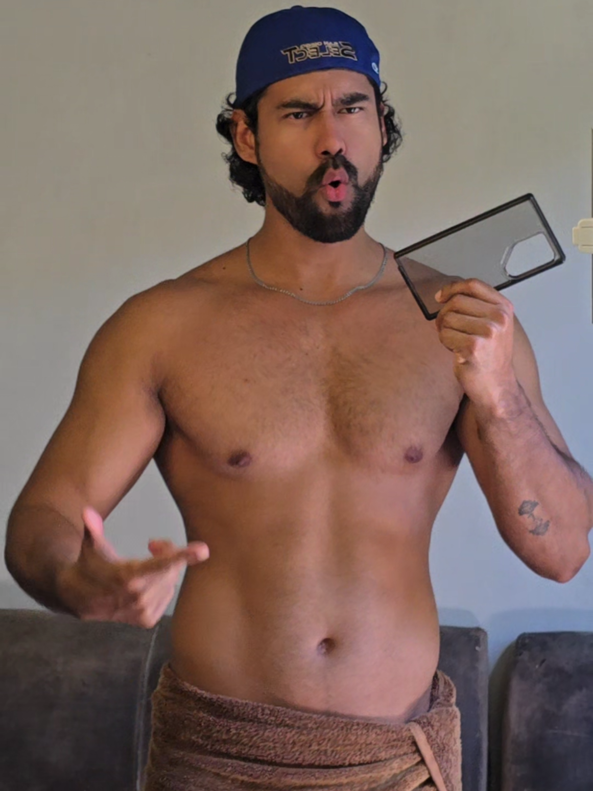 @elarabefit_sv
