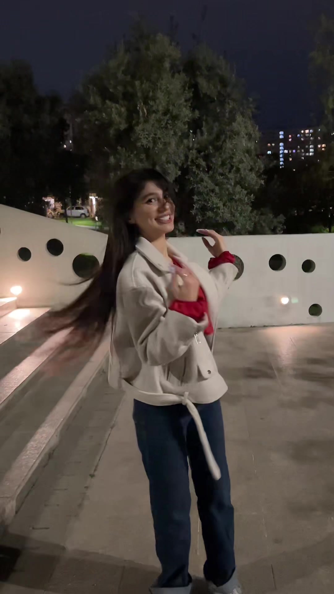 @𝑹&ouml;𝒚𝒂🇦🇿🇺🇸