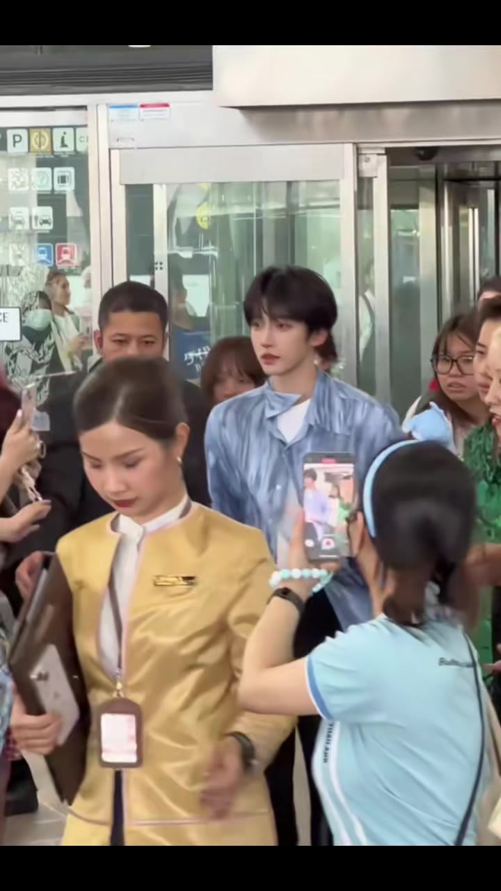 @Chinese2u 小红人