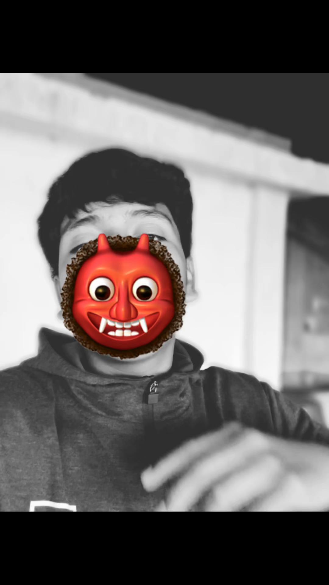 @𝔅𝔯𝔞𝔩𝔩𝔞𝔫𑁤.ᐟ
